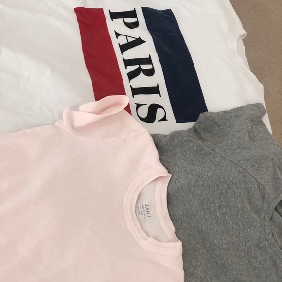 Lot of 8 Brandy Melville. Great condition! - Picture 3 of 7